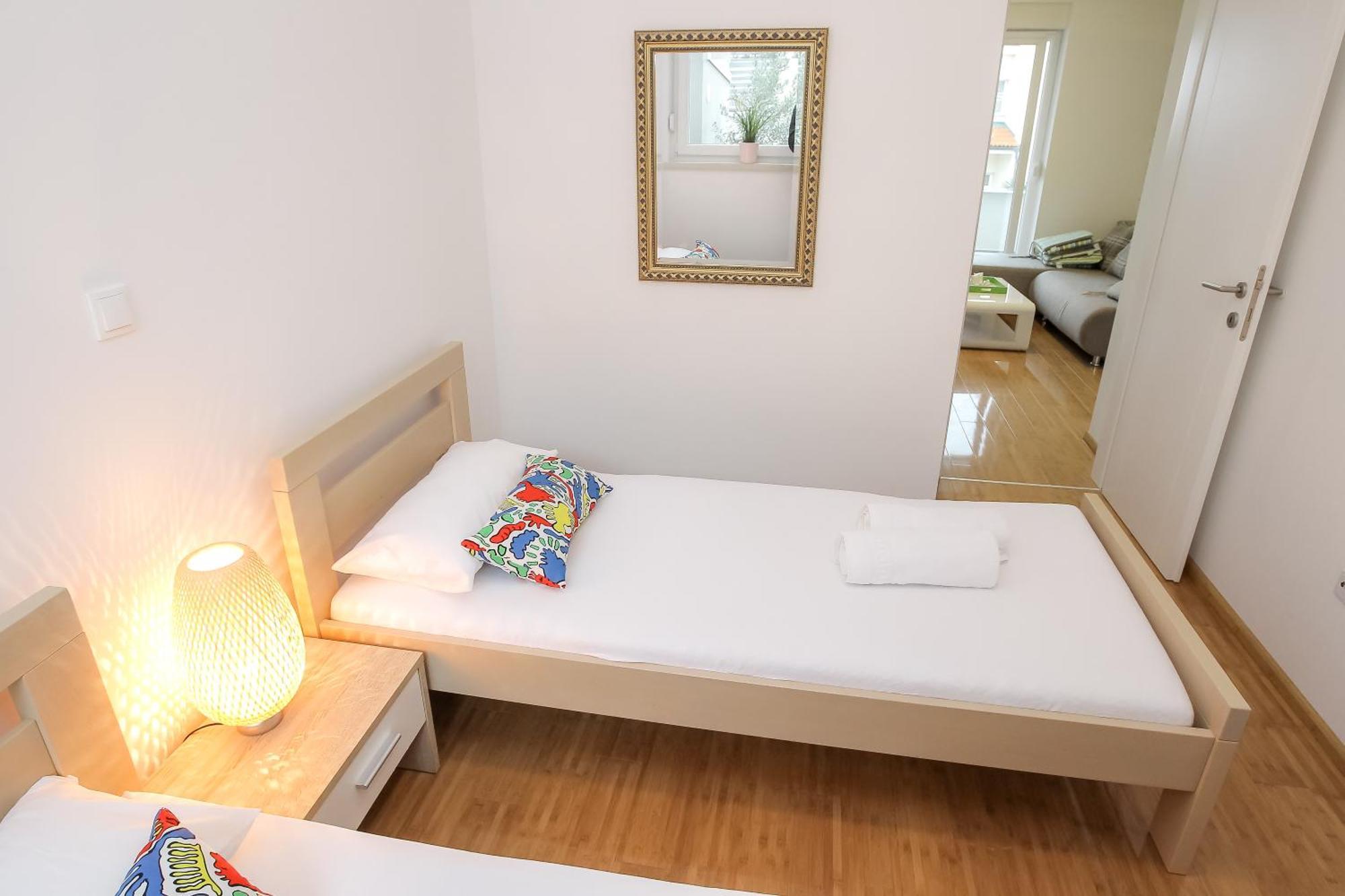 Apartments Tomana ノヴァリャ 部屋 写真