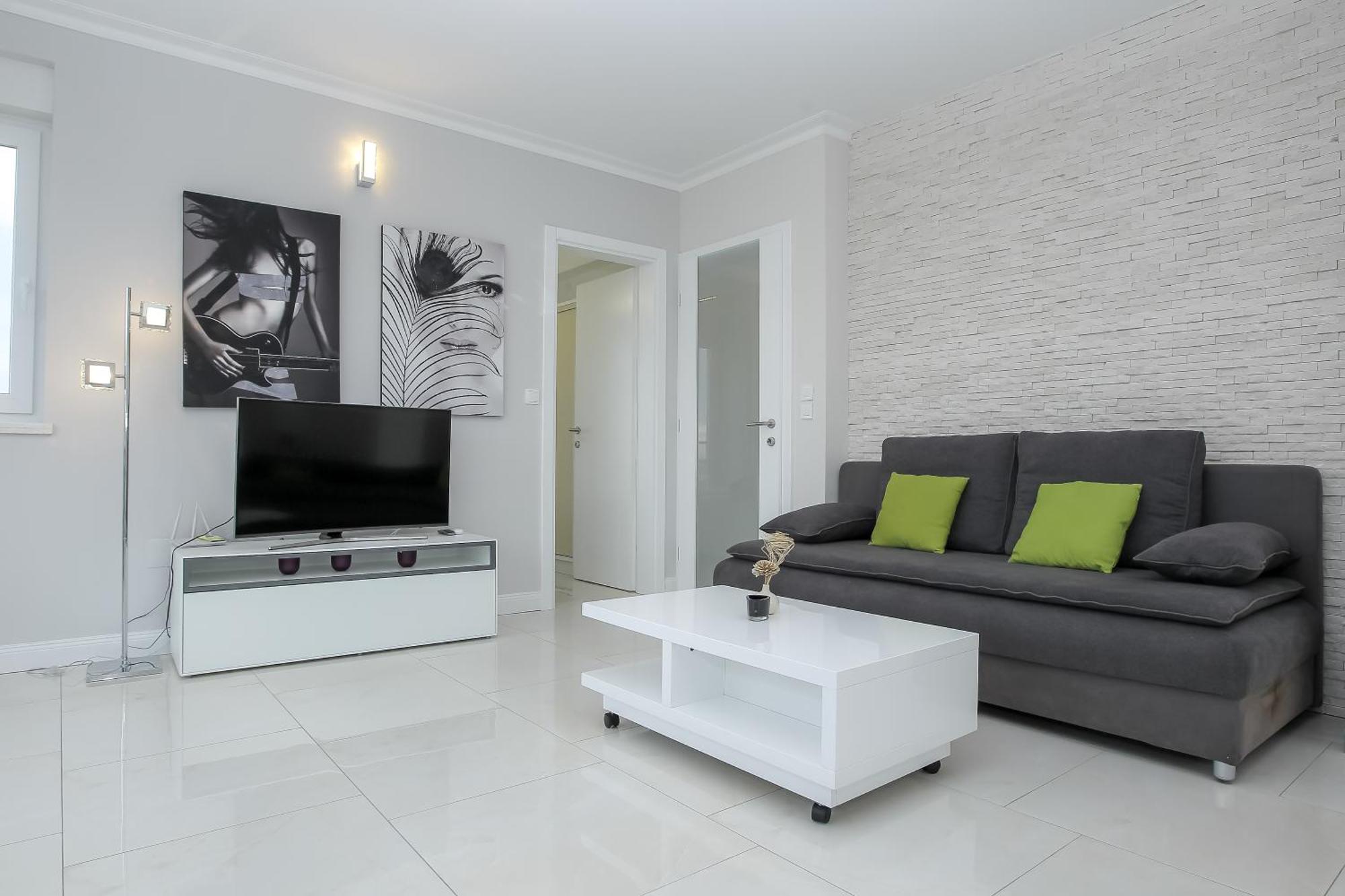 Apartments Tomana ノヴァリャ 部屋 写真