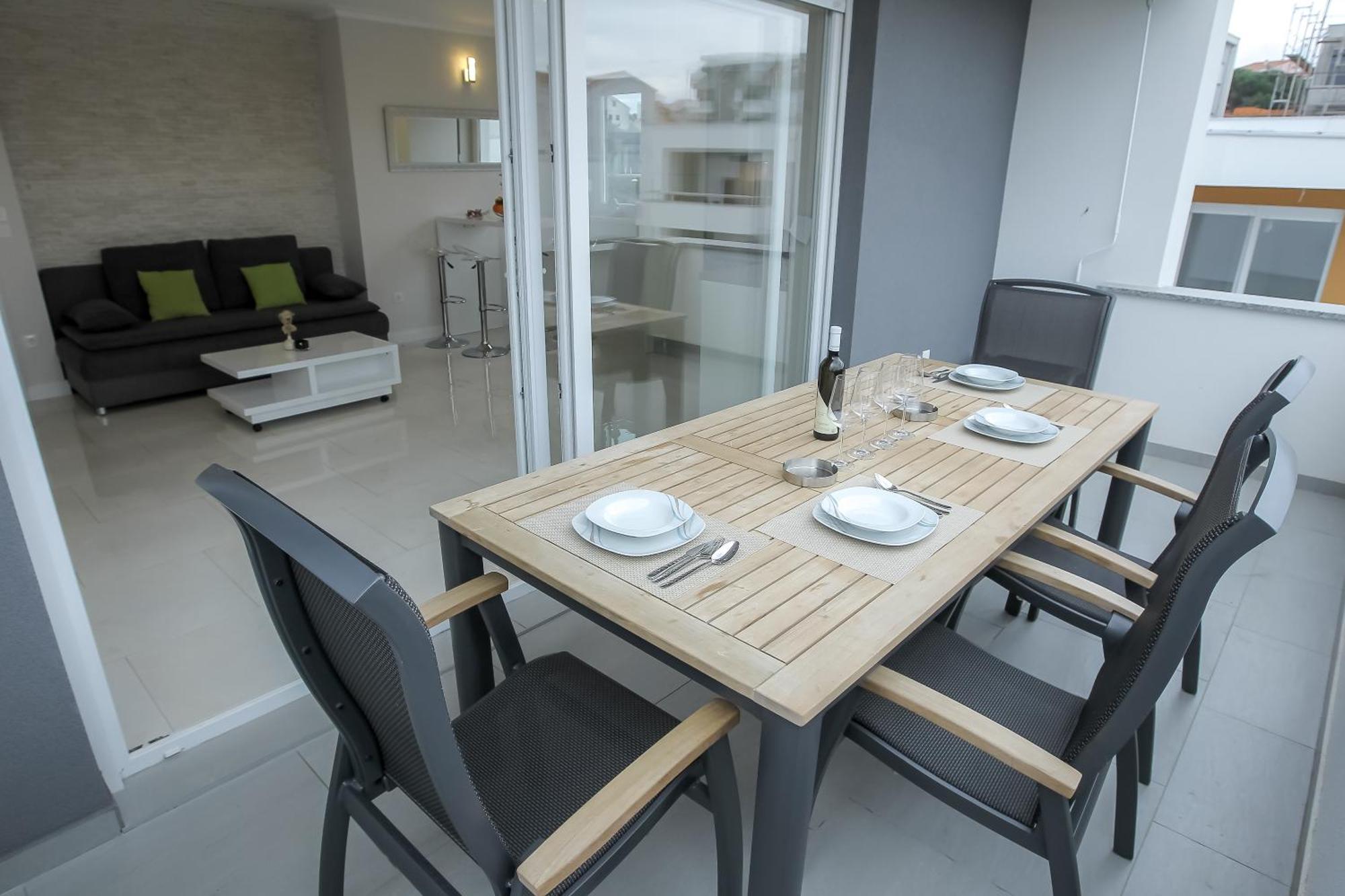 Apartments Tomana ノヴァリャ 部屋 写真